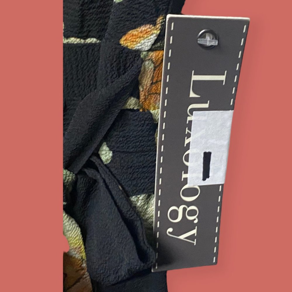 💐 NWT FLORAL RUFFLE WRAP DRESS BLACK ORANGE YELLOW LUXOLOGY SZ S - Picture 13 of 14